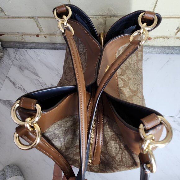 Like New Coach Lexy Signature Brown & Tan Shoulder Bag Large m - Picture 11 of 12